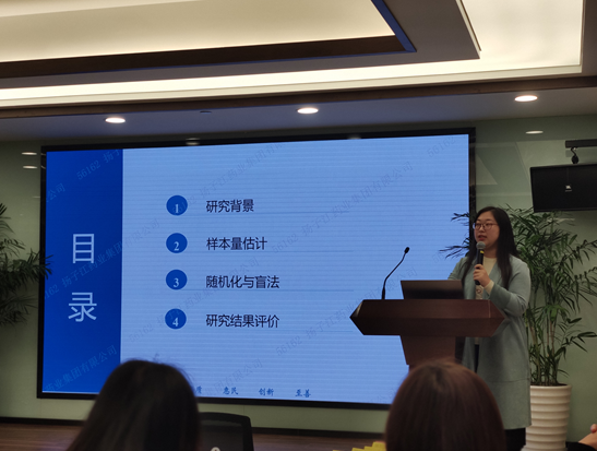 团结协作，奋进拼搏